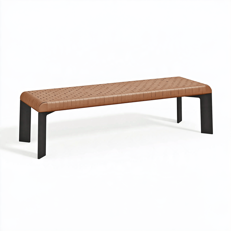 Sitzbank 160 x 45 x 45 cm mit geflochtener Kunstleder-Sitzfläche in Braun und Metallgestell im modernen Stil
